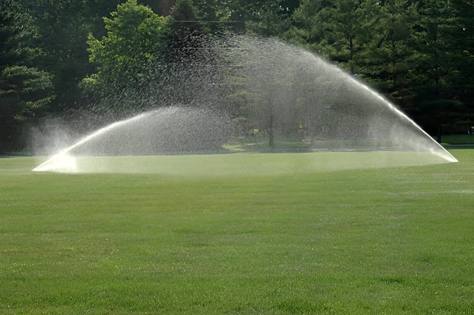 Benefits of Liquid Aeration Over Core Aeration